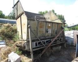 Maschine: D+E Mack ca. 12 m³