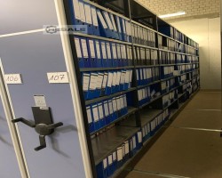 Maschine: BRUYNZEEL  Aktenregale
