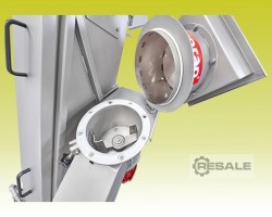 Maschine: VORAN MASCHINEN GMBH SA200 Schraegaufzug SA200 mit RM2,2 schwenkbar