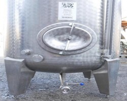 Maschine:  4.000 Ltr Lager-/Weintank Lagertanks