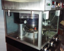 Maschine: MANESTY UNIPRESS Tablettenpressen