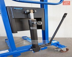 Maschine: DENIOS FL 8-K Fasslifter Fassheber