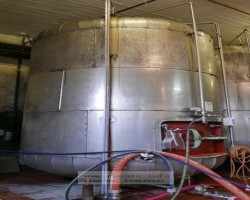 Maschine:  Sektdrucktank 11.500 L. 8 bar Lagertanks