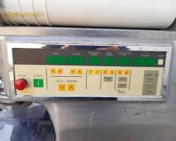 Maschine: RHEON KN 200 Teigfüll- und Dosiermaschine