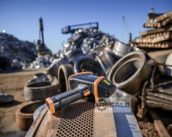 Maschine: HITACHI HANDSPEKTROMETER Vulcan Expert Spektrometer zur Metallanalyse