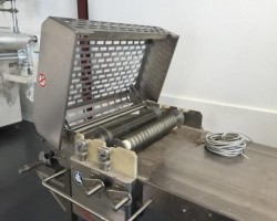 Maschine: SEEWER RONDO ZSSI700 Zuschneidetische