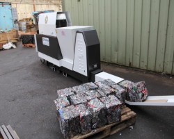 Maschine: JMC M20 Dosenpressen