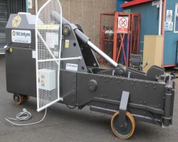 Maschine: JMC McIntyre 5025SB Ballenpressen