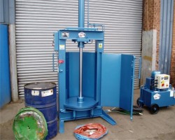 Maschine: JMC Drum Crusher Industrieballenpressen