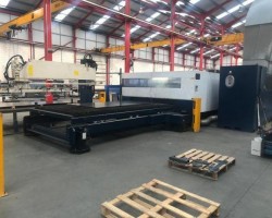 Maschine: TRUMPF TruLaser 3040 - 5 kw (L32) Laserschneidemaschinen