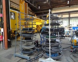 Maschine: BAUMTEX Hydraulikschlauch-Regal Hydraulikmaterialien