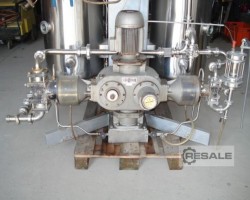 Maschine: PIRZER  Mixer