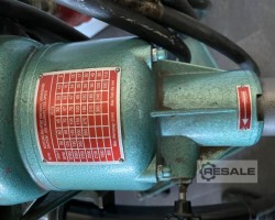 Maschine: SUHNER Rotofera DKM4 Biegsame Wellenschleifmaschine