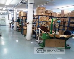 Maschine: ELECTRIC SWITCH AND SOCKE Electric switch AND production Schalter