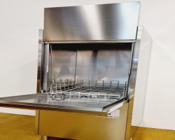 Maschine: MILBRANDT Universal R-Line Kistenwaschmaschinen