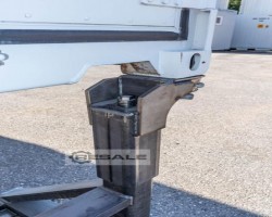 Maschine: ALPSCONTAINER feet for ISO container Container