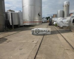 Maschine:  30.000l Lagertanks