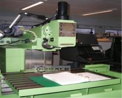 Maschine: DECKEL FP 4 MA Contour 2 Fräsmaschinen