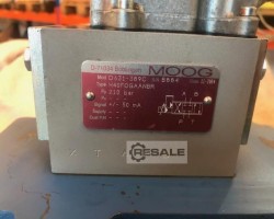 Maschine: MOOG D665-404A Ventil  für Battenfeld