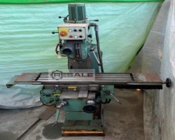 Maschine: TOS FNK 25 A Mehrzweckfräsmaschinen