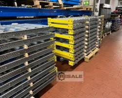 Maschine:   Palettenentnahme Aufgabeelement Palettenrollenbahn