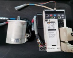 Maschine: PANASONIC AC Servo Motor Driver MSDA043A 