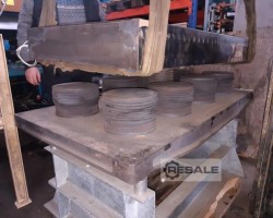 Maschine:   Montagetisch gekühlt Kühltisch