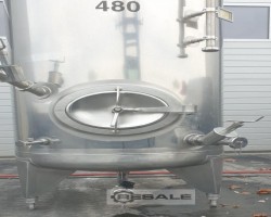 Maschine:  standing V2A Lagertanks