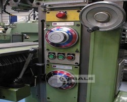 Maschine: MACMON M 100 E Universalwerkzeugfräsmaschinen