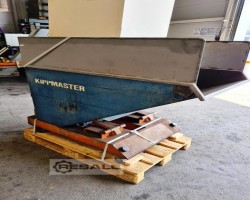 Maschine:   Kippbehälter