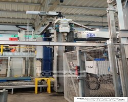 Maschine: KRONES PALLETIZER PRESS UNIVERSAL Palettenbelader