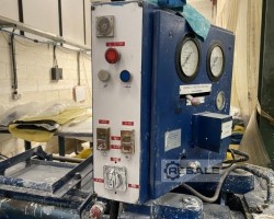 Maschine: BARWELL MR400 Extruder