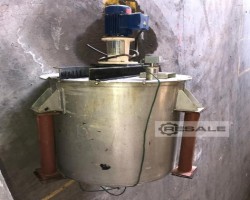 Maschine: AGUILAR Y SALAS  Dep&oacute;sito edelstahl