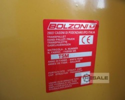 Maschine: BOLZONI  Scherengabelhubwagen
