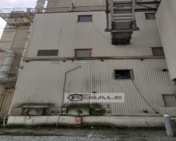 Maschine:   Stahlhalle ca. 28 x 9 x 26 m