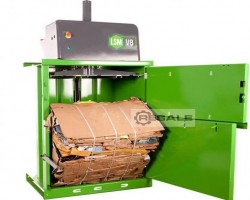 Maschine: HSM V8 | 8t Paketierpressen