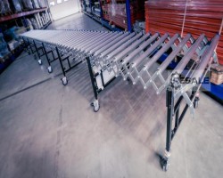 Maschine: RGX EPR610-8000 Scherenrollenbahn 610mm