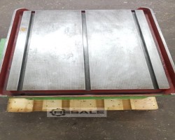 Maschine:  1000 x 760 x H 480 mm Aufspannplatten