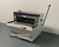 Maschine: JAC  Brotschneidemaschinen