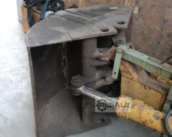 Maschine: LIEBHERR  Radbagger Zweischalengreifer