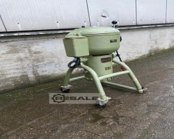 Maschine:  FD 622/ 4D Restbrotzerkleinerer Küchenkutter