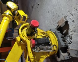Maschine: FANUC S 430 IL Roboter