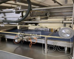 Maschine: BAKON Inline Kuchenschneidemaschine