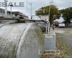 Maschine:  oil tank Doppelwandiger Stahltank
