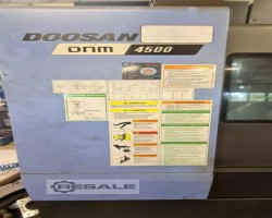 Maschine: DOOSAN DNM 4500 CNC Fräsmaschinen