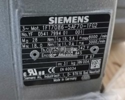Maschine: SIEMENS 1FT7086-5AF70-1FG2, Synchronmotor Simotics S,