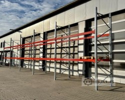 Maschine: BLT ca. 36,30 lfm, H: 450cm, Palettenregale