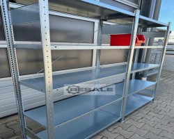 Maschine: META ca. 2,06 lfm, 40cm tief Steckregale