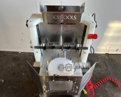 Maschine: FOOD TOOLS CS4AAC Runder Kuchenhobel