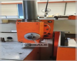 Maschine: INTOS TOS FNGP 40 CNC Werkzeugfräsmaschinen